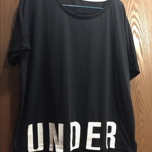 Underarmour t shirt